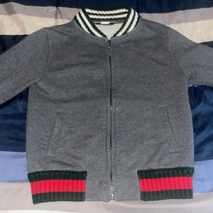 Youth GUCCI jacket size 6 great condition!